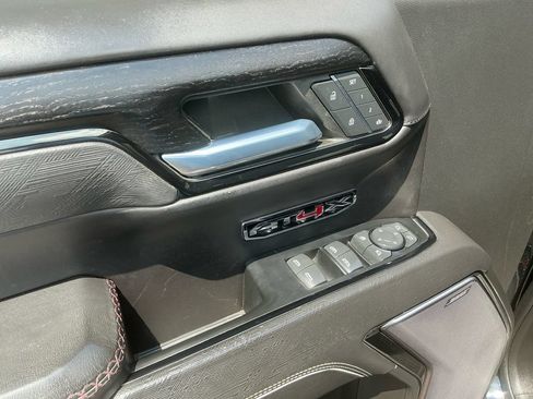 Used 2022 GMC Sierra 1500 AT4X AWD/4WD image 16