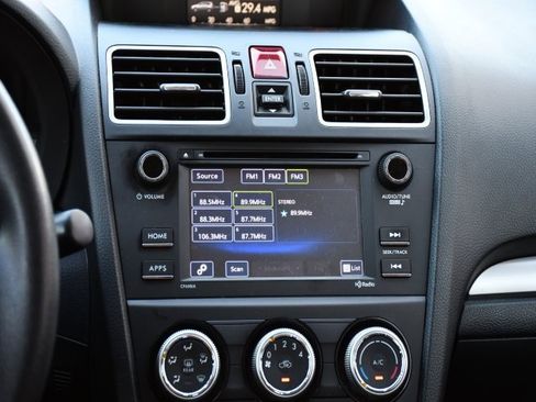 Used 2017 Subaru Forester 2.5i w/ Alloy Wheel Package image 21