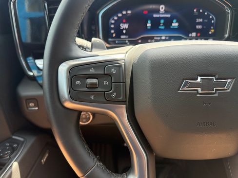 Used 2025 Chevrolet Silverado 1500 RST w/ Convenience Package II AWD/4WD image 24