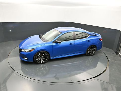 Used 2021 Nissan Sentra SR FWD image 16