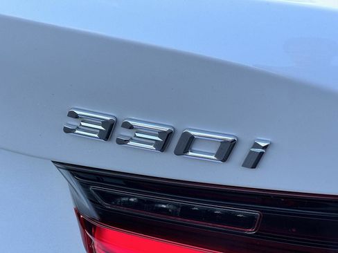 Used 2020 BMW 330i Sedan image 10