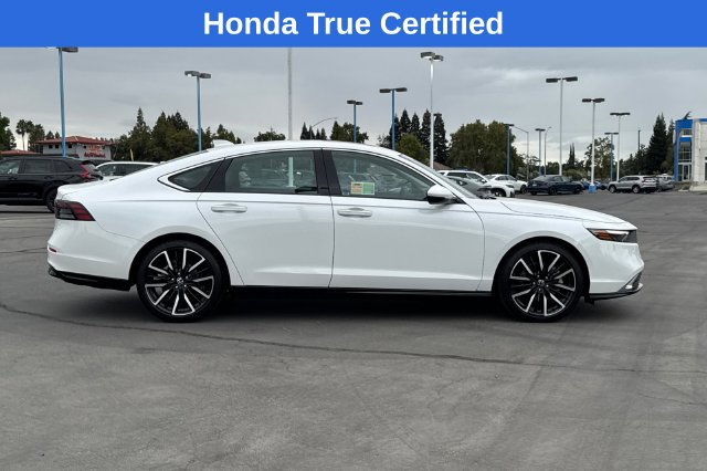 Certified 2023 Honda Accord Touring image 3