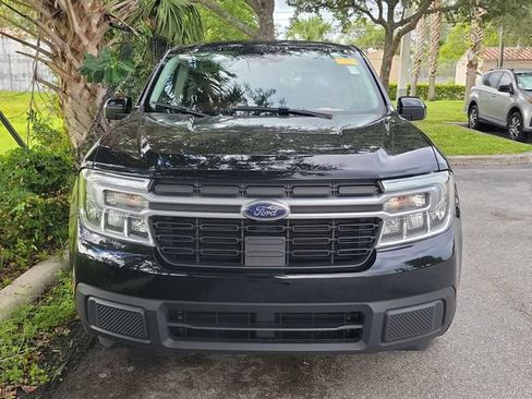 Used 2022 Ford Maverick Lariat w/ Lariat Luxury Package FWD image 2