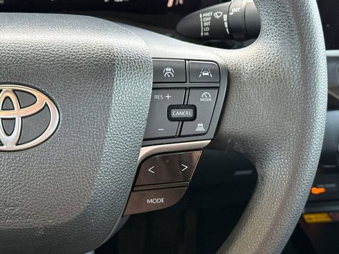 Used 2025 Toyota Camry LE FWD image 35
