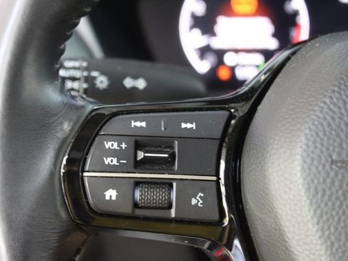 Used 2024 Honda HR-V EX-L image 16