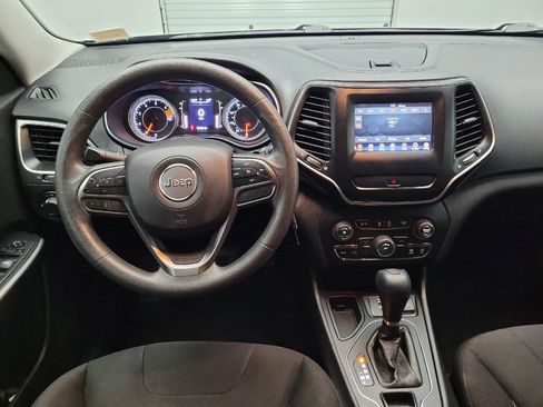 Used 2020 Jeep Cherokee Latitude image 22