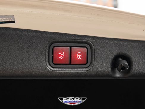 Used 2017 Mercedes-Benz E 43 AMG 4MATIC Sedan image 53