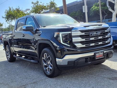 New 2025 GMC Sierra 1500 SLE AWD/4WD image 3