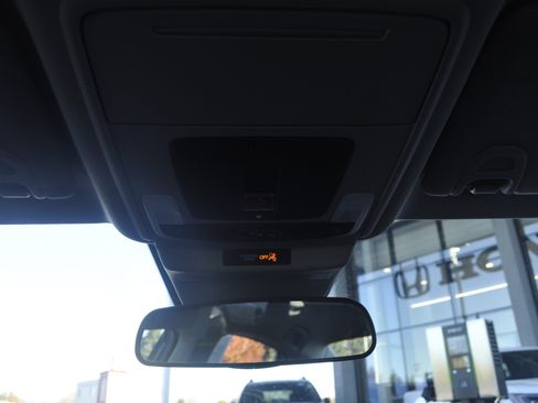 Certified 2023 Honda Accord LX image 24