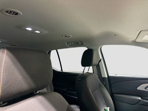 Used 2021 Chevrolet Traverse LT AWD/4WD image 30