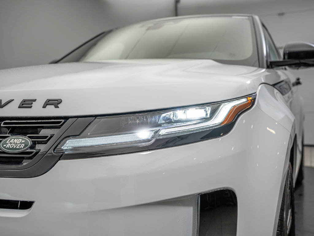 New 2026 Land Rover Range Rover Evoque S AWD/4WD image 12