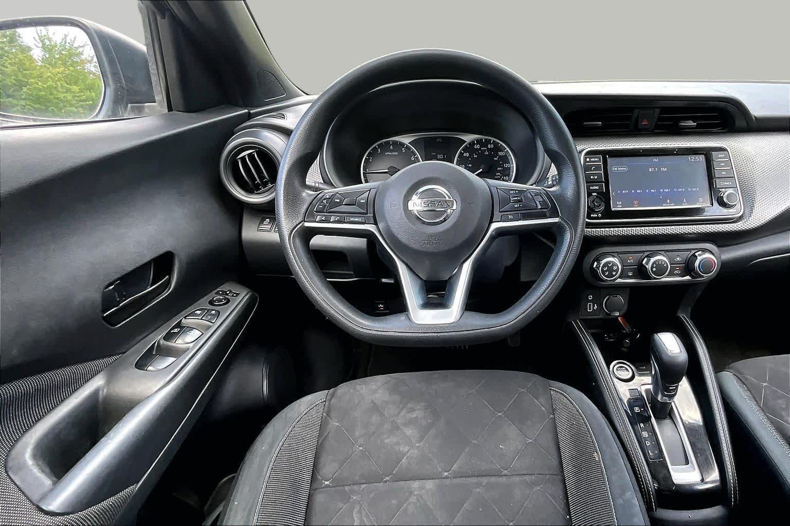 Used 2019 Nissan Kicks S FWD image 6
