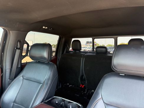 Used 2021 Ford F150 Lariat w/ Equipment Group 502A High AWD/4WD image 11