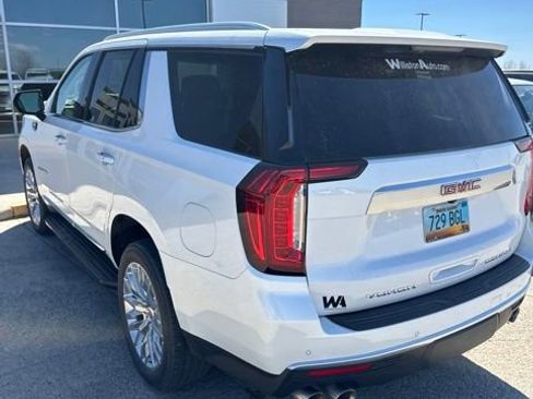 Used 2023 GMC Yukon Denali w/ LPO, Floor Liner Package AWD/4WD image 6