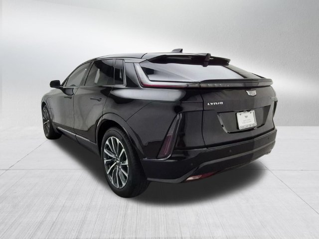 Certified 2024 Cadillac Lyriq Sport w/ LPO, Floor Liner Package AWD/4WD image 7