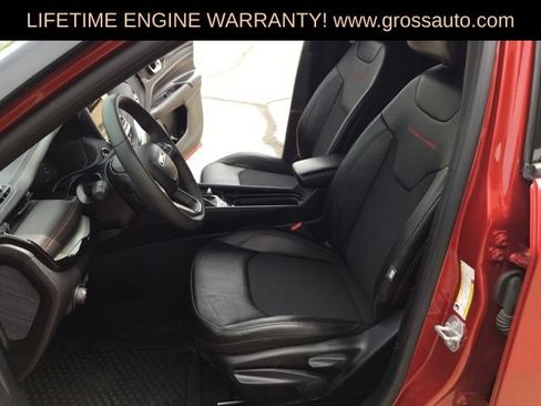 Certified 2025 Jeep Compass Trailhawk AWD/4WD image 13