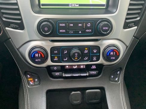 Used 2018 GMC Yukon SLT image 22