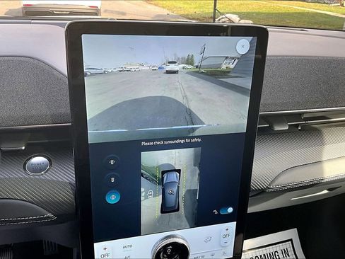 New 2026 Ford Mustang Mach-E Premium image 19