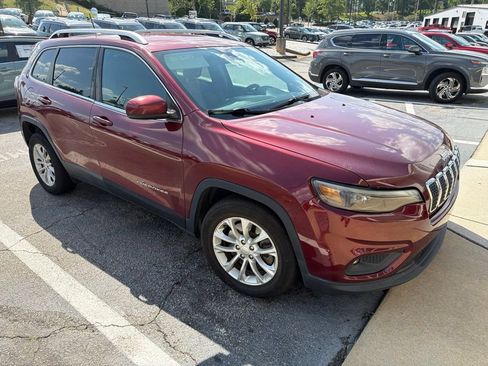 Used 2019 Jeep Cherokee Latitude w/ Popular Appearance Group FWD image 6