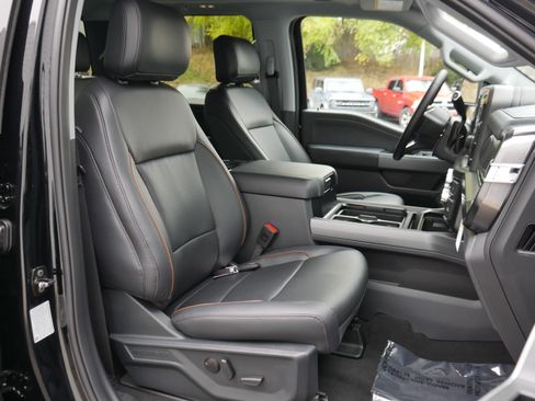 New 2026 Ford F350 Lariat w/ Tremor Off-Road Package image 32