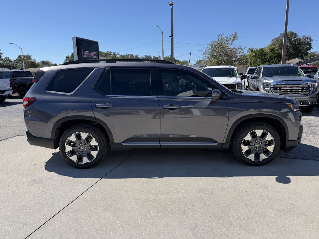 New 2026 Honda Pilot Elite image 3