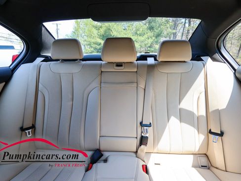 Used 2021 BMW 530i xDrive w/ Convenience Package AWD/4WD image 29