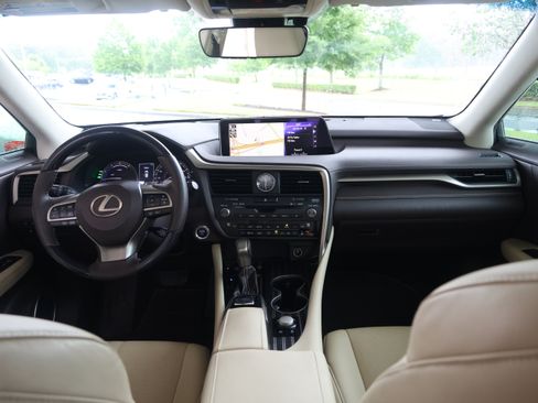 Used 2019 Lexus RX 450h AWD w/ Luxury Package image 16