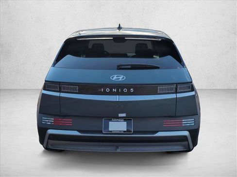 New 2026 Hyundai Ioniq 5 SEL image 8