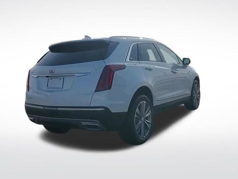 New 2025 Cadillac XT5 Premium Luxury w/ LPO, Floor Liner Package image 6