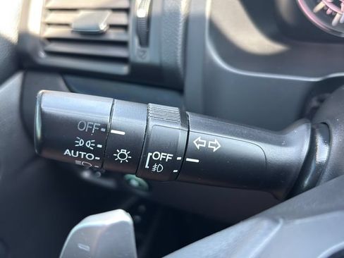 Used 2018 Honda Pilot Elite image 19