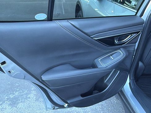Used 2022 Subaru Outback Limited w/ Popular Package #2 image 17