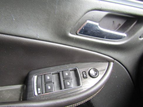 Used 2018 Chevrolet Impala LT image 10