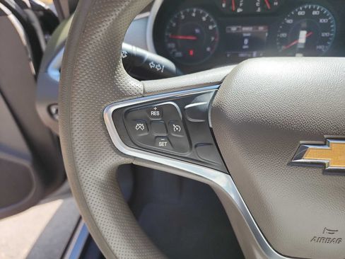 Used 2022 Chevrolet Malibu LS FWD image 16