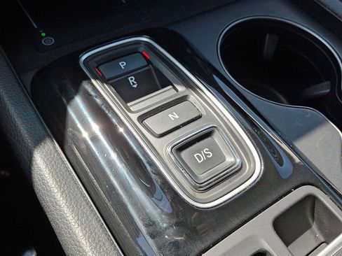 Used 2024 Honda Pilot EX-L image 18