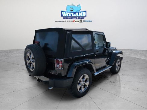 Certified 2016 Jeep Wrangler Sahara w/ Mopar Chrome Edition Group image 5