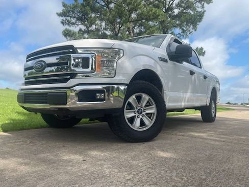 Used 2019 Ford F150 XLT AWD/4WD image 4