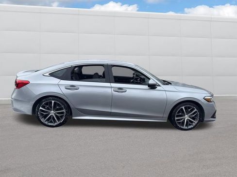 Used 2024 Honda Civic Touring image 11