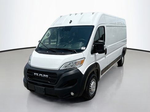 Used 2025 RAM ProMaster 3500 w/ Convenience Group FWD image 4