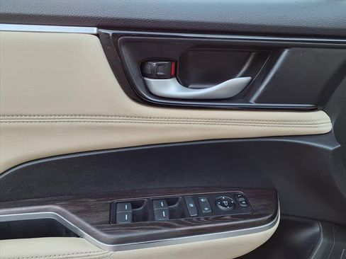 Used 2018 Honda Clarity Plug-In Hybrid image 14