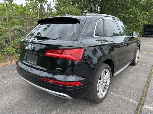 Used 2019 Audi Q5 2.0T Premium Plus w/ Premium Plus Package image 3