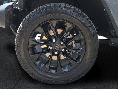 Used 2021 Jeep Wrangler Unlimited Rubicon 4xe w/ Cold Weather Group AWD/4WD image 19