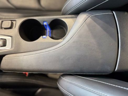 Used 2018 Chevrolet Camaro SS RWD image 16