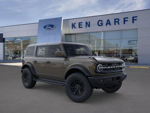 New 2026 Ford Bronco Outer Banks w/ Sasquatch Package image 8