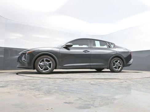 Used 2025 Kia K4 FWD image 33