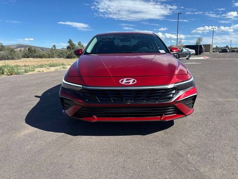 Certified 2024 Hyundai Elantra SEL FWD image 9