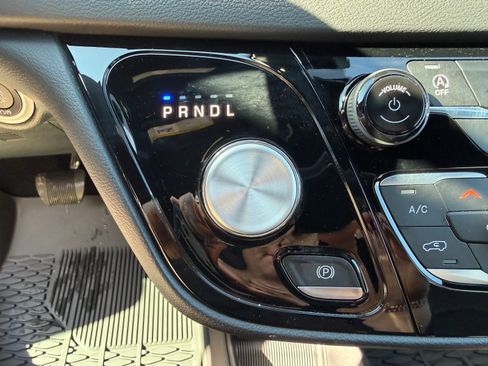 New 2026 Chrysler Voyager LX image 24