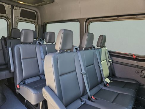 Used 2026 Mercedes-Benz Sprinter 2500 image 22