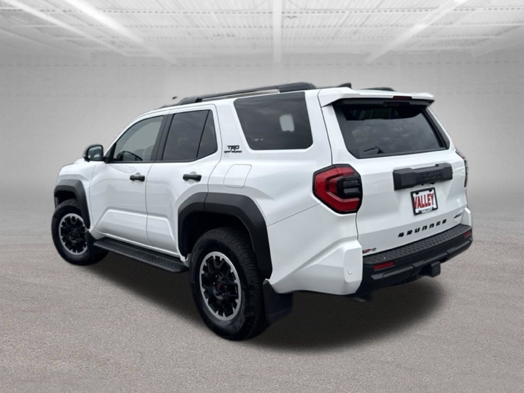 Used 2025 Toyota 4Runner TRD Off-Road Premium AWD/4WD image 57