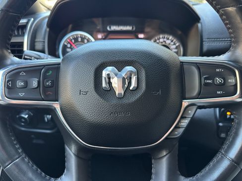 Used 2024 RAM 1500 Laramie AWD/4WD image 19