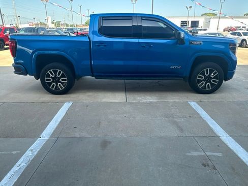 Used 2022 GMC Sierra 1500 AT4 w/ AT4 Premium Package AWD/4WD image 38